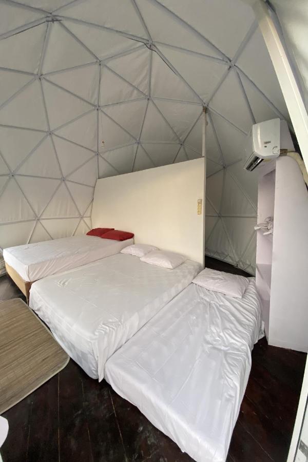 מגלאנג Borobudur Luxury Glamping מראה חיצוני תמונה